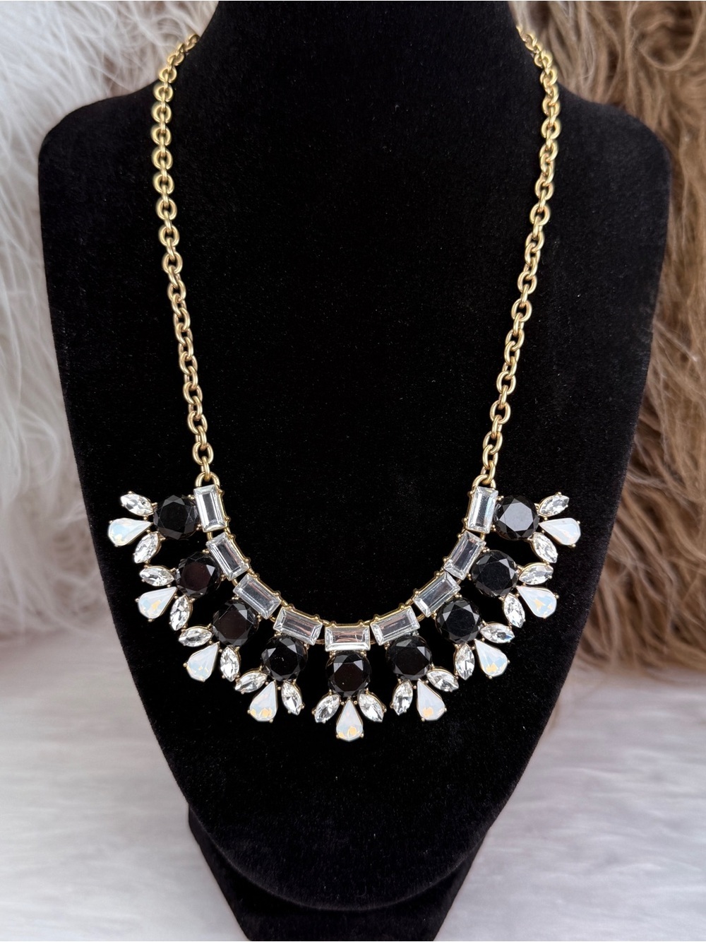 Vintage J. Crew aged brasstone Statement Necklace